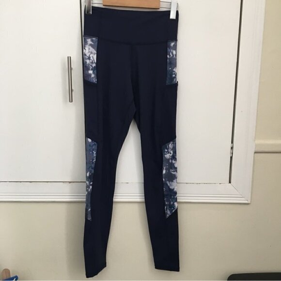 Daub Pocket Legging In Navy + Periwinkle - Picture 3 of 7
